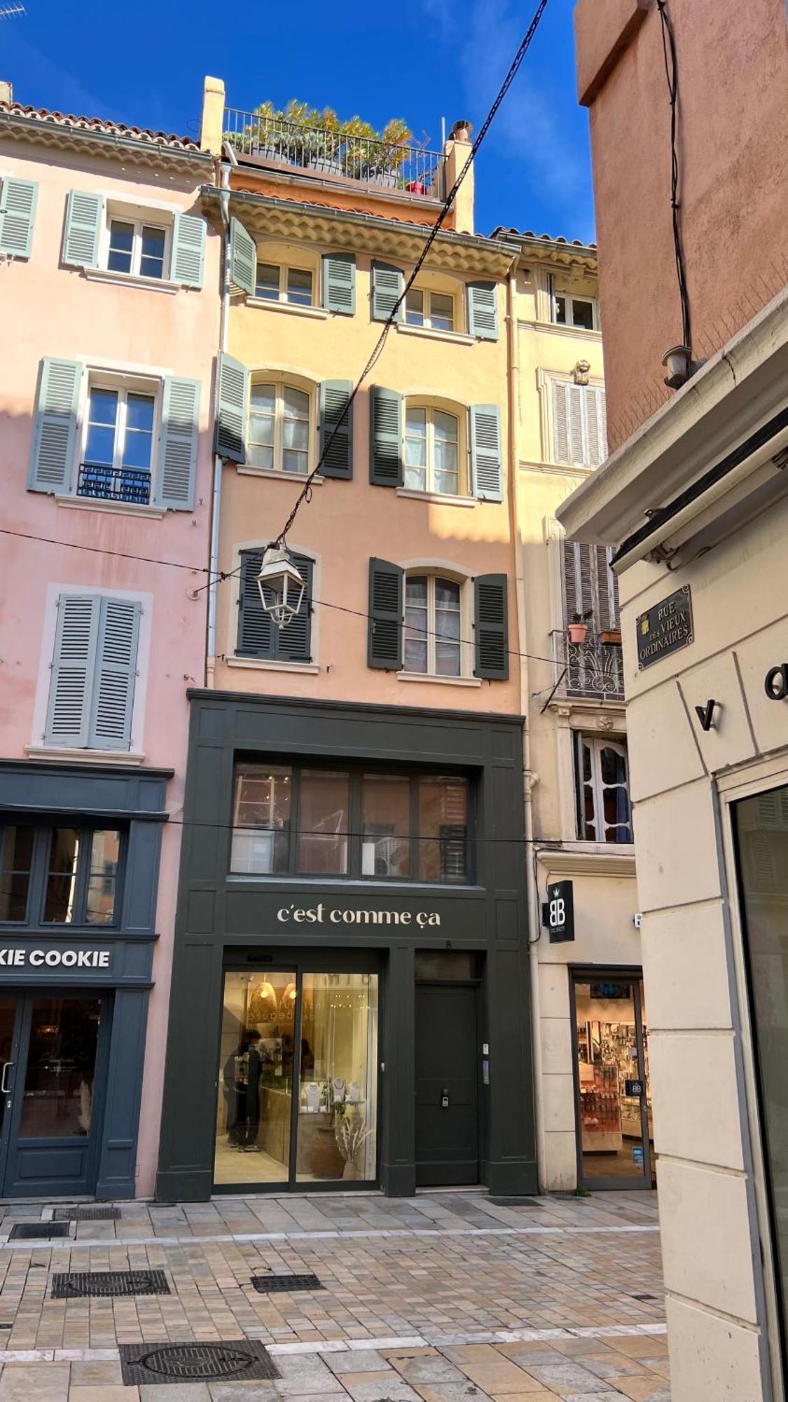 Apartamento Duplex Avec Terrasse - Hyper-Centre De Tolón Exterior foto